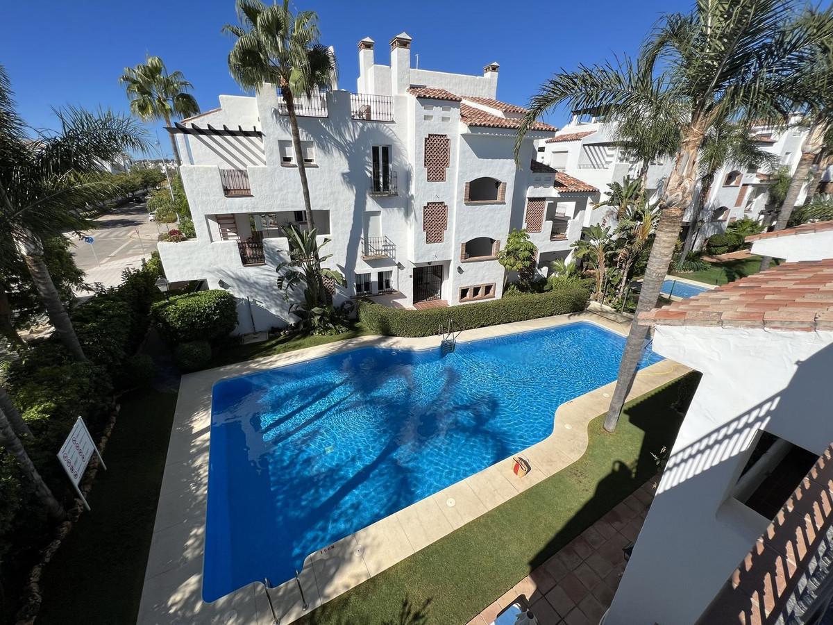 Apartment Penthouse in San Pedro de Alcántara
