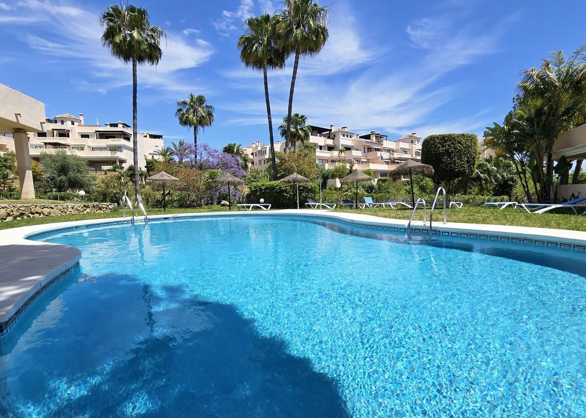 Apartment Ground Floor in Elviria