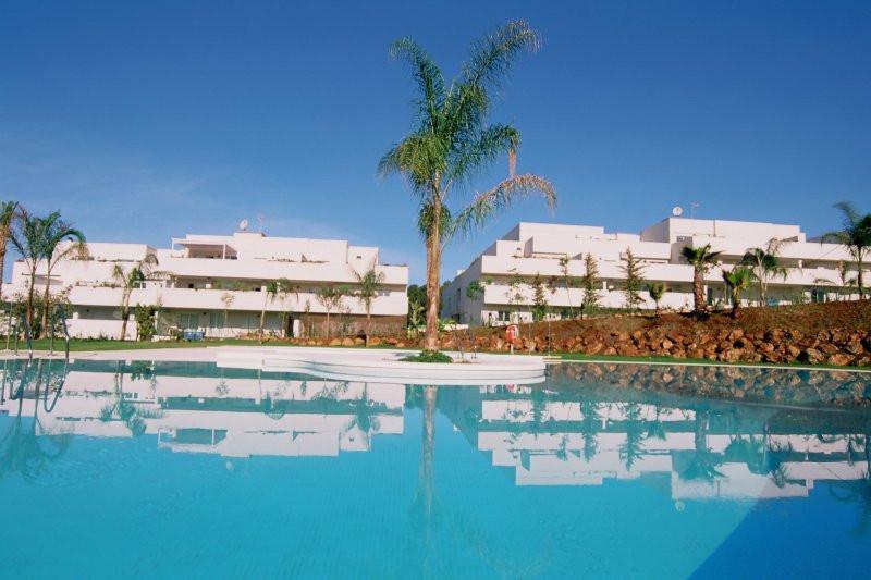 Apartment Middle Floor in Nueva Andalucía