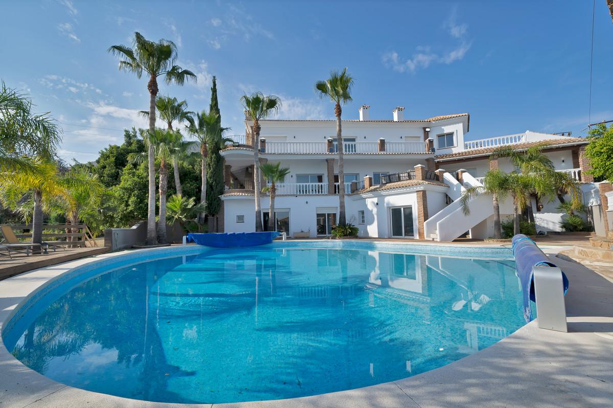 Villa Detached in Benalmadena