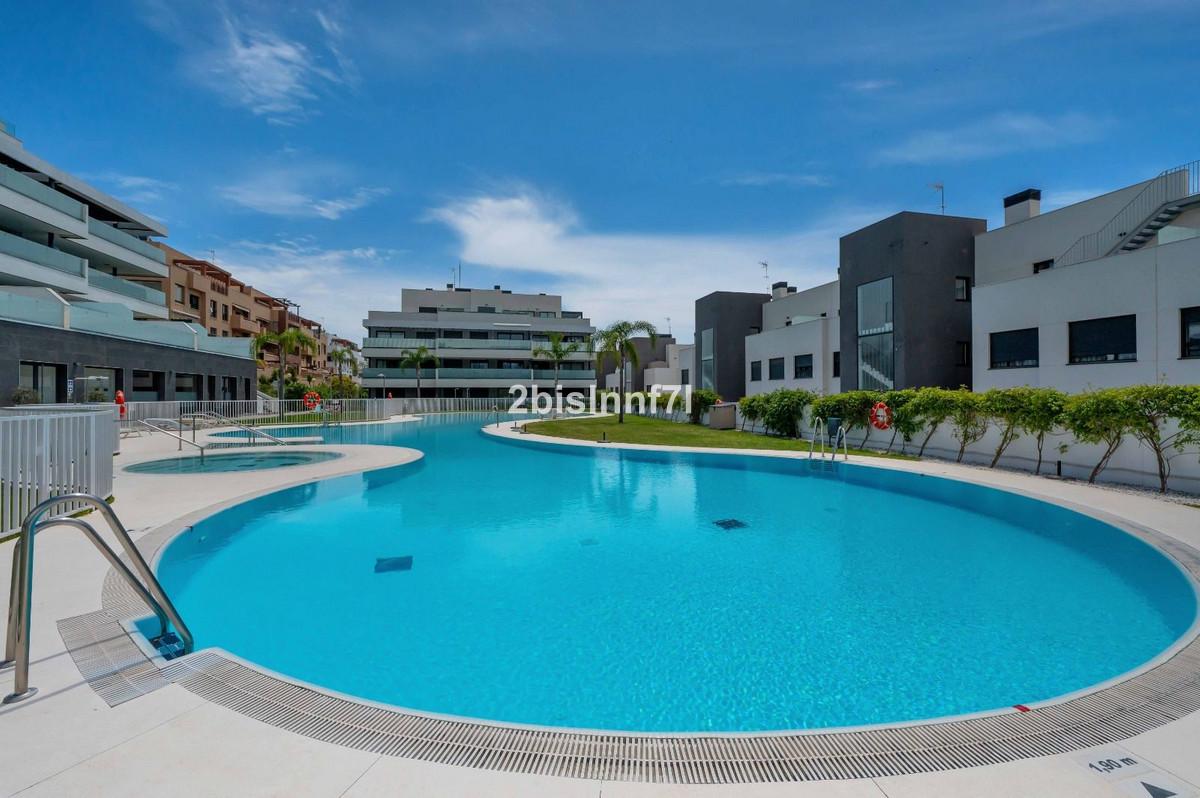 Apartment Middle Floor in La Cala de Mijas