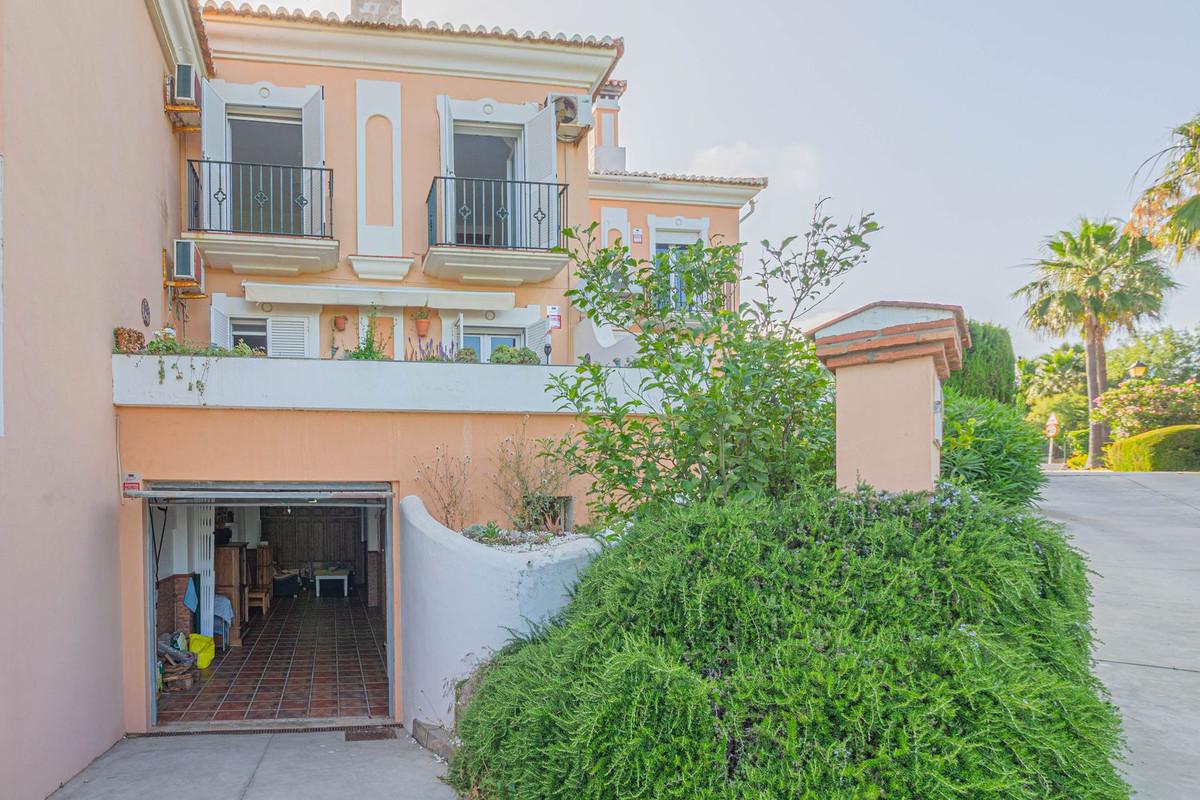 Townhouse Terraced in La Alcaidesa