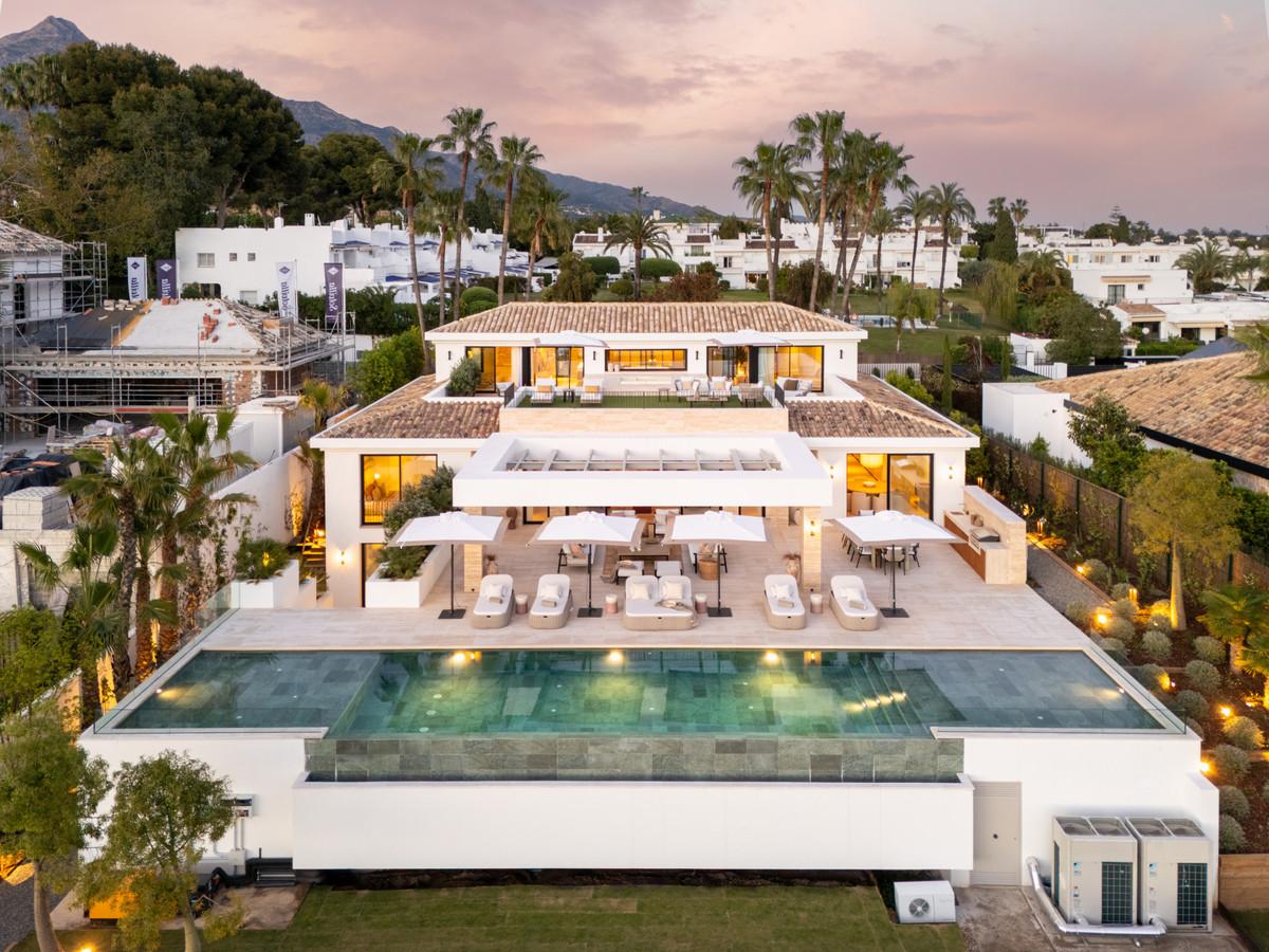 Villa Detached in Aloha