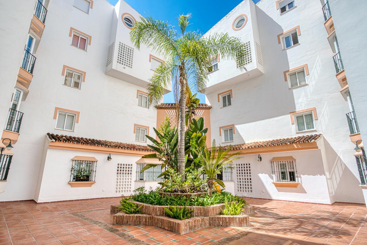Apartment Ground Floor in Puerto Banús