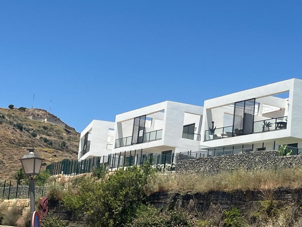 Villa Semi Detached in Riviera del Sol