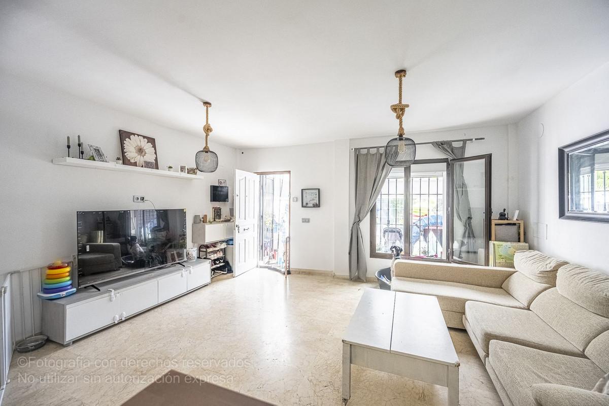 Townhouse Terraced in Casares