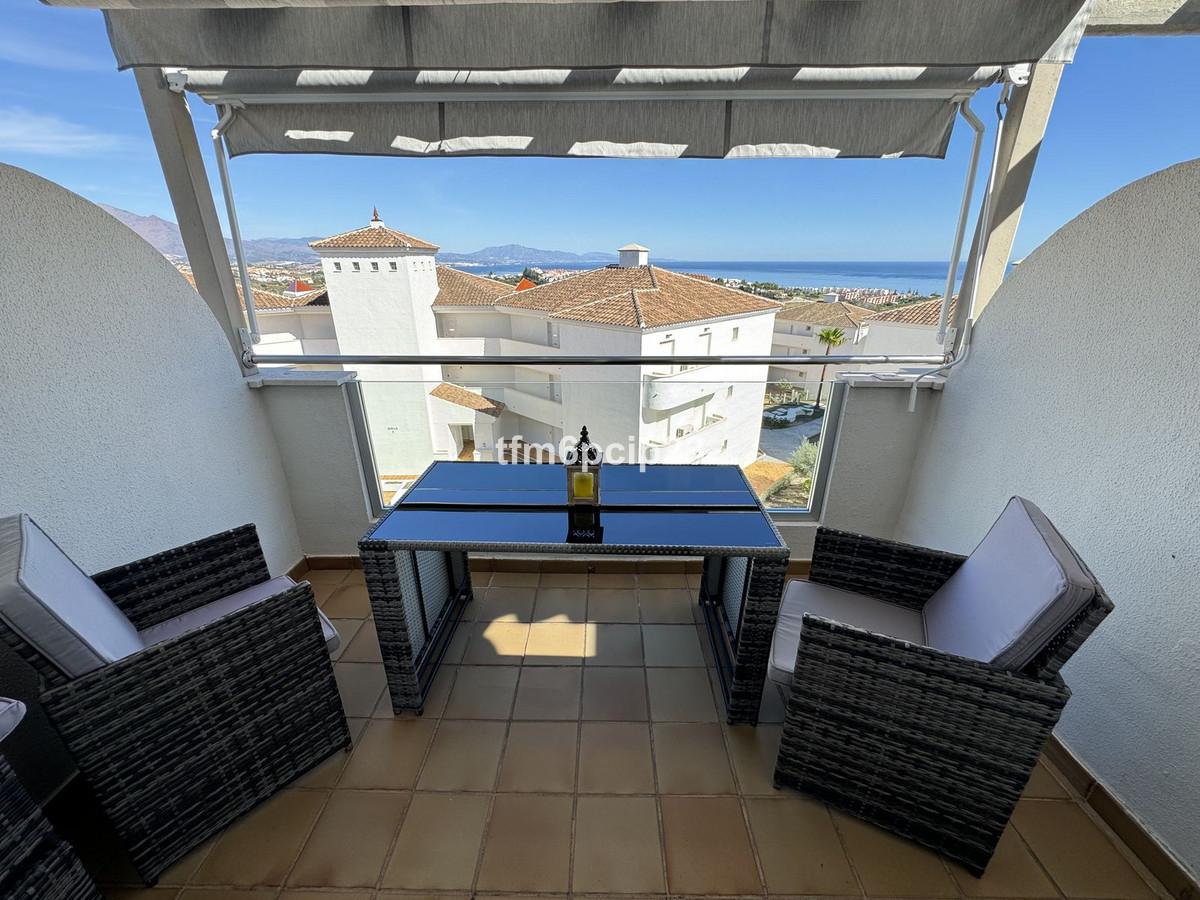 Apartment Penthouse in Manilva