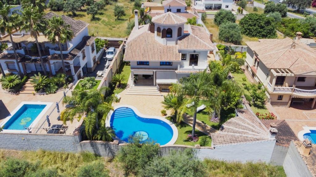 Villa Detached in Alhaur&iacute;n el Grande