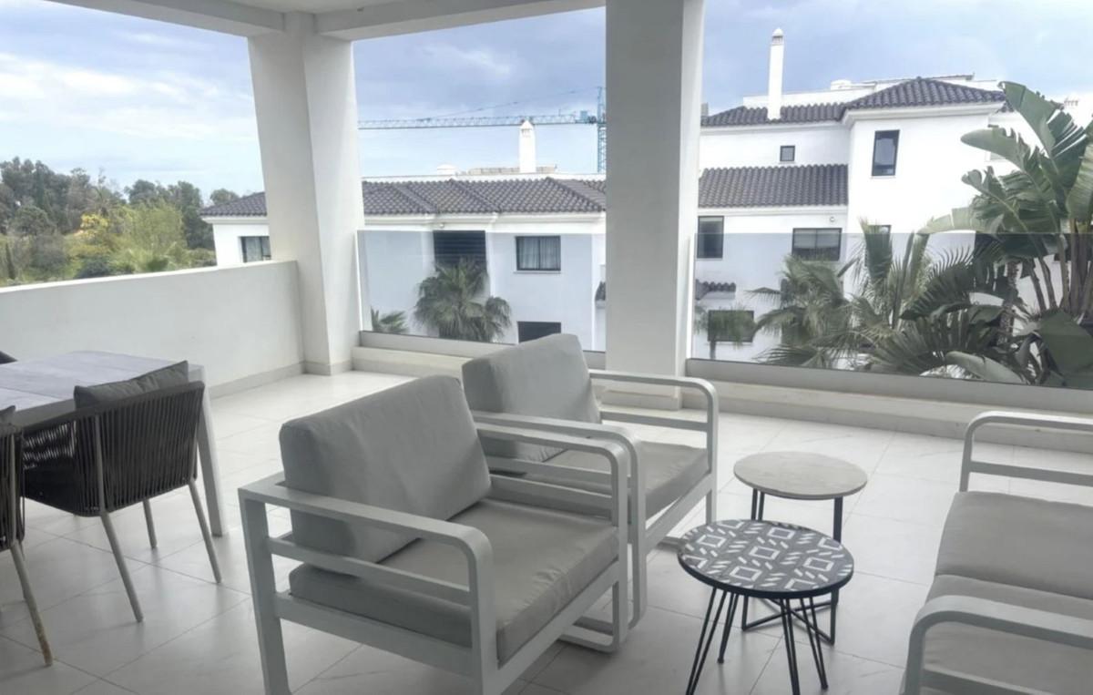 Apartment Middle Floor in Estepona