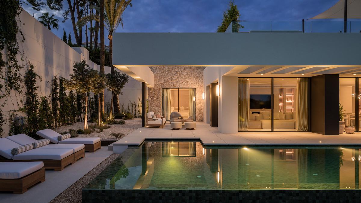 Villa Detached in Nueva Andalucía