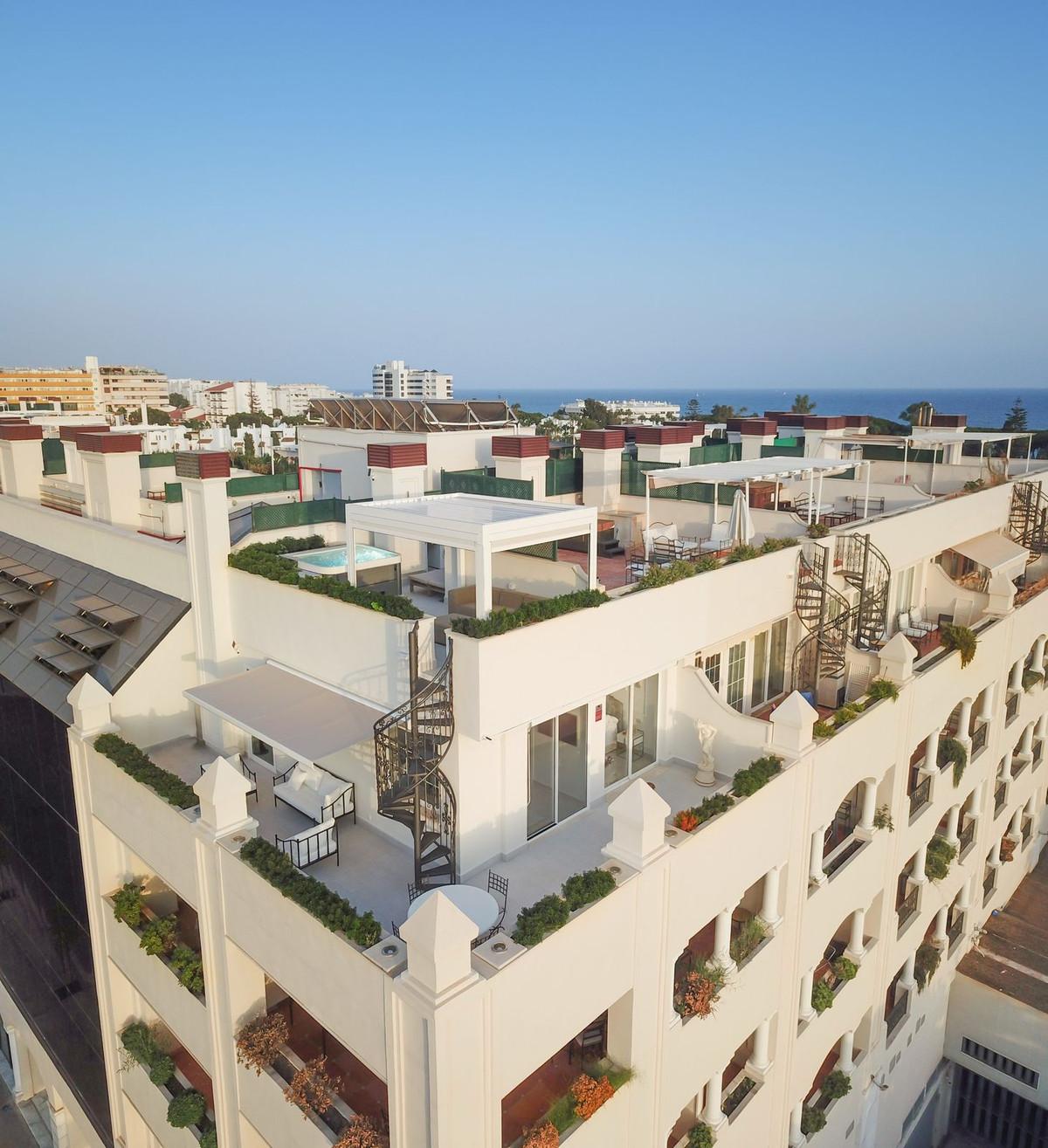 Apartment Penthouse in Marbella