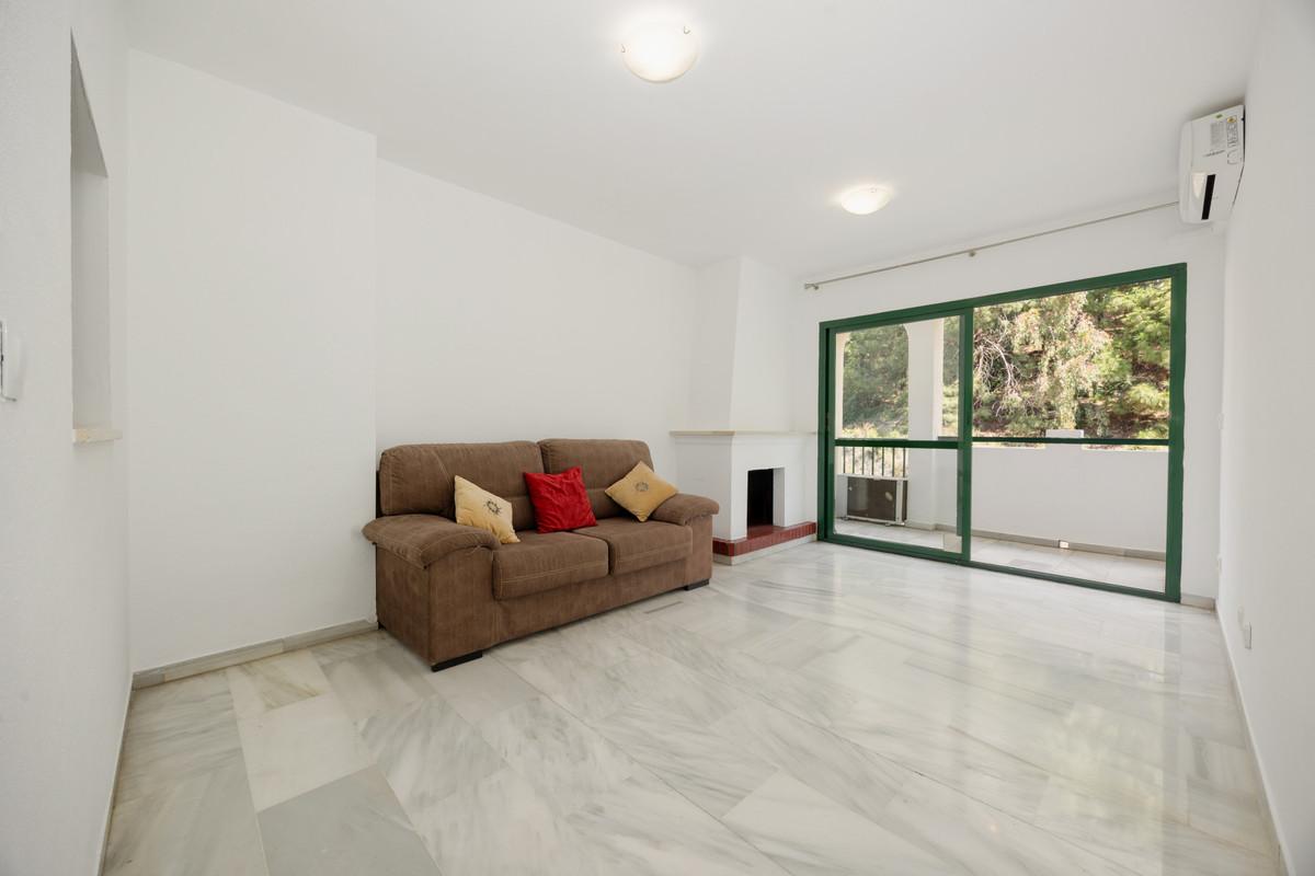 Apartment Middle Floor in Marbella