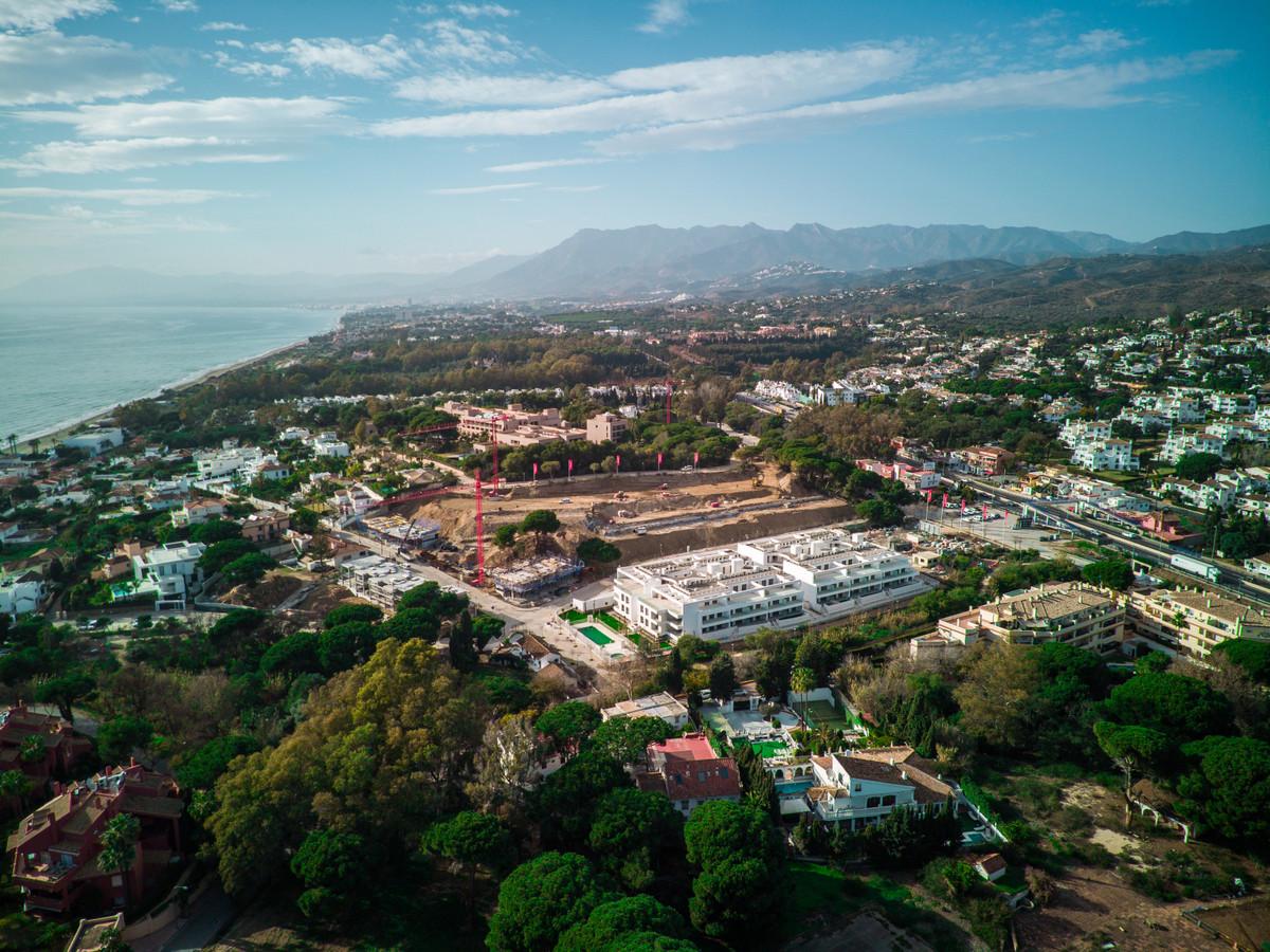 Villa Semi Detached in Marbella