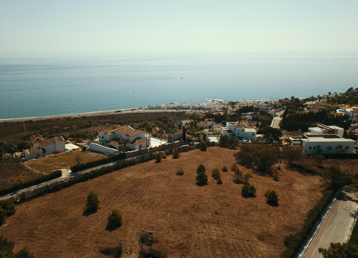 Plot Residential in Manilva
