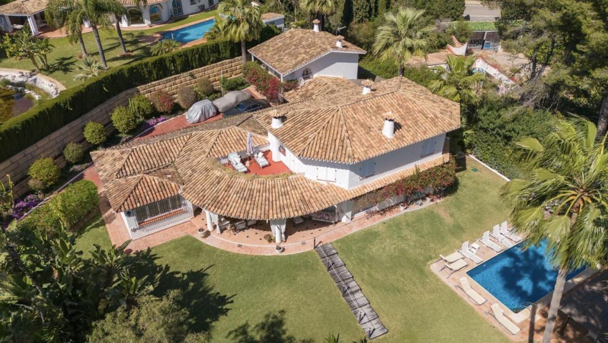 Villa Detached in The Golden Mile