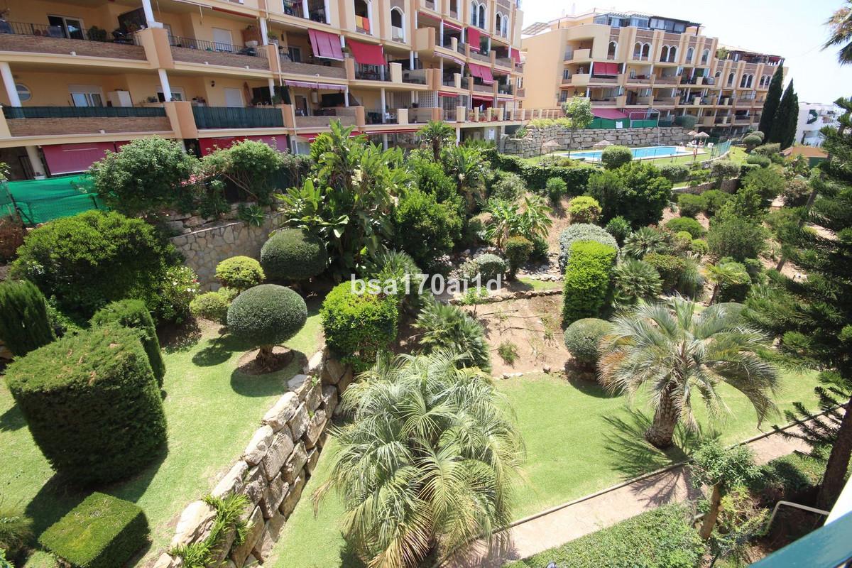 Apartment Middle Floor in Riviera del Sol
