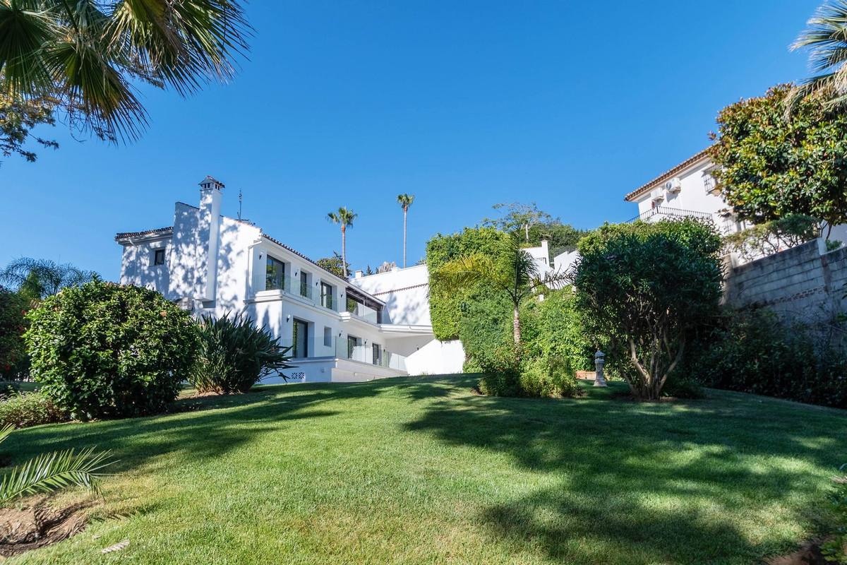 Villa Detached in Marbella