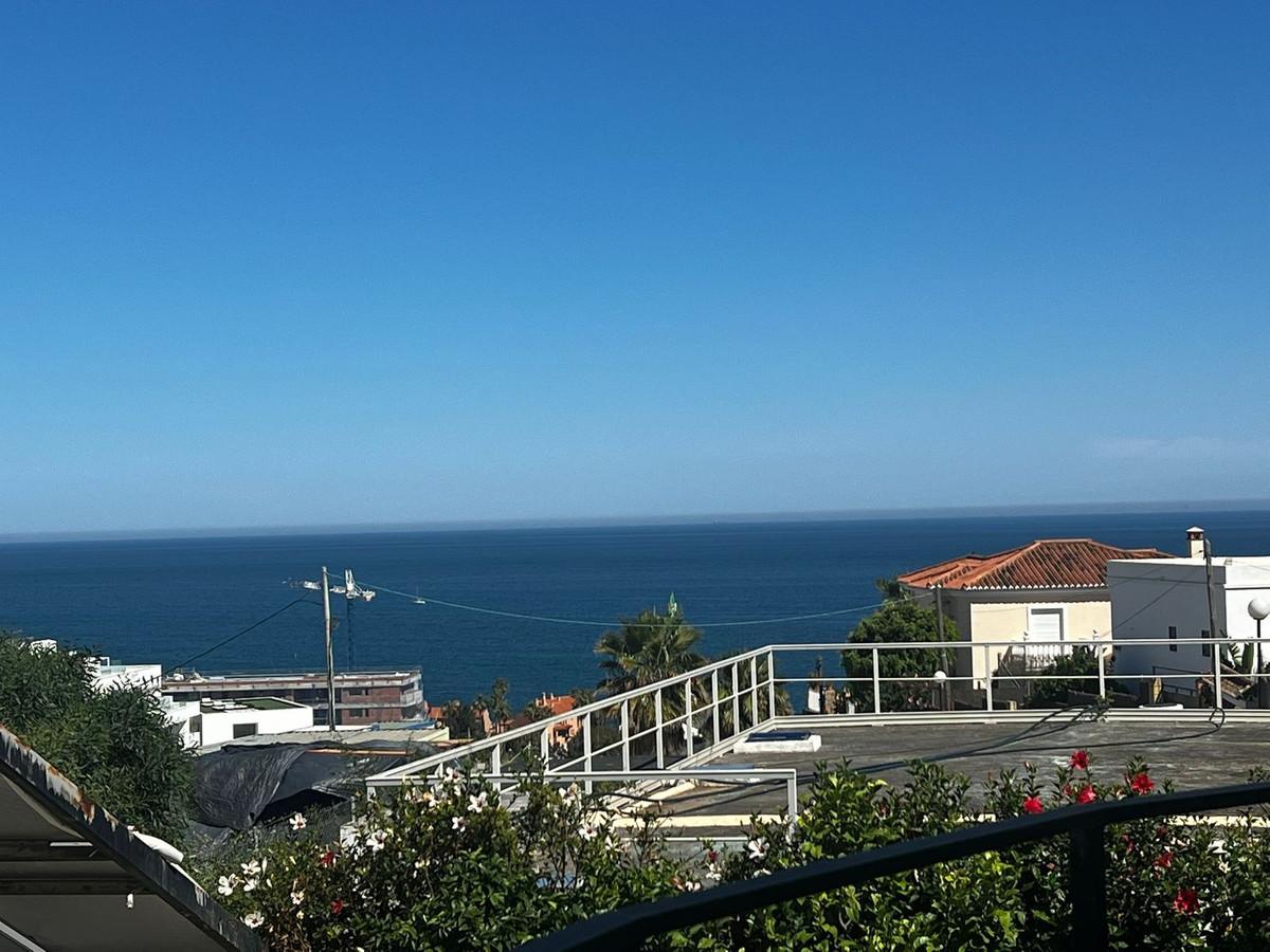 Villa Detached in Estepona