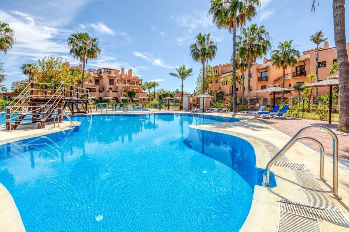 Apartment Middle Floor in Hacienda del Sol