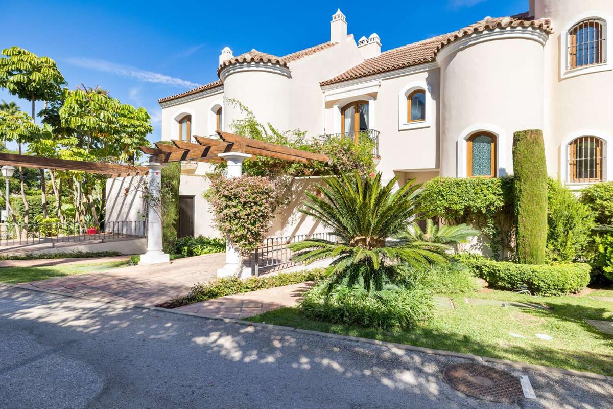 Townhouse Terraced in Estepona
