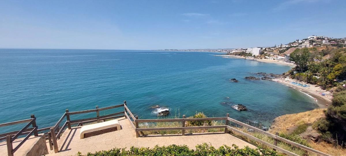 Apartment Middle Floor in Benalmadena Costa