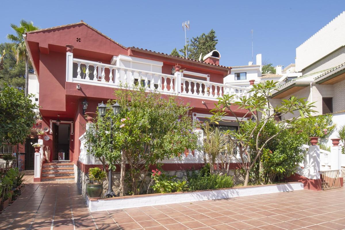 Villa Detached in Cerrado de Calderón