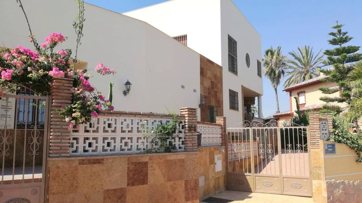 Villa Detached in Estacion de Cartama