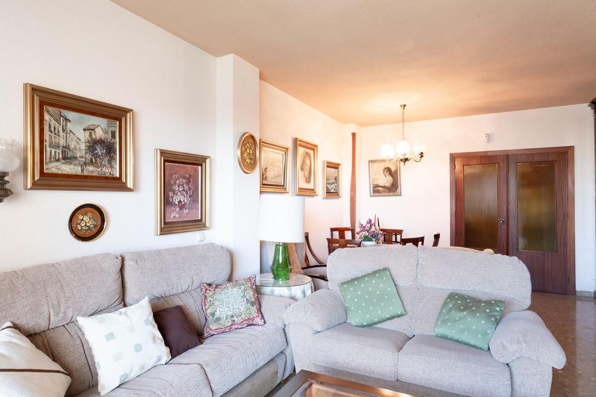 Apartment Middle Floor in Málaga Centro