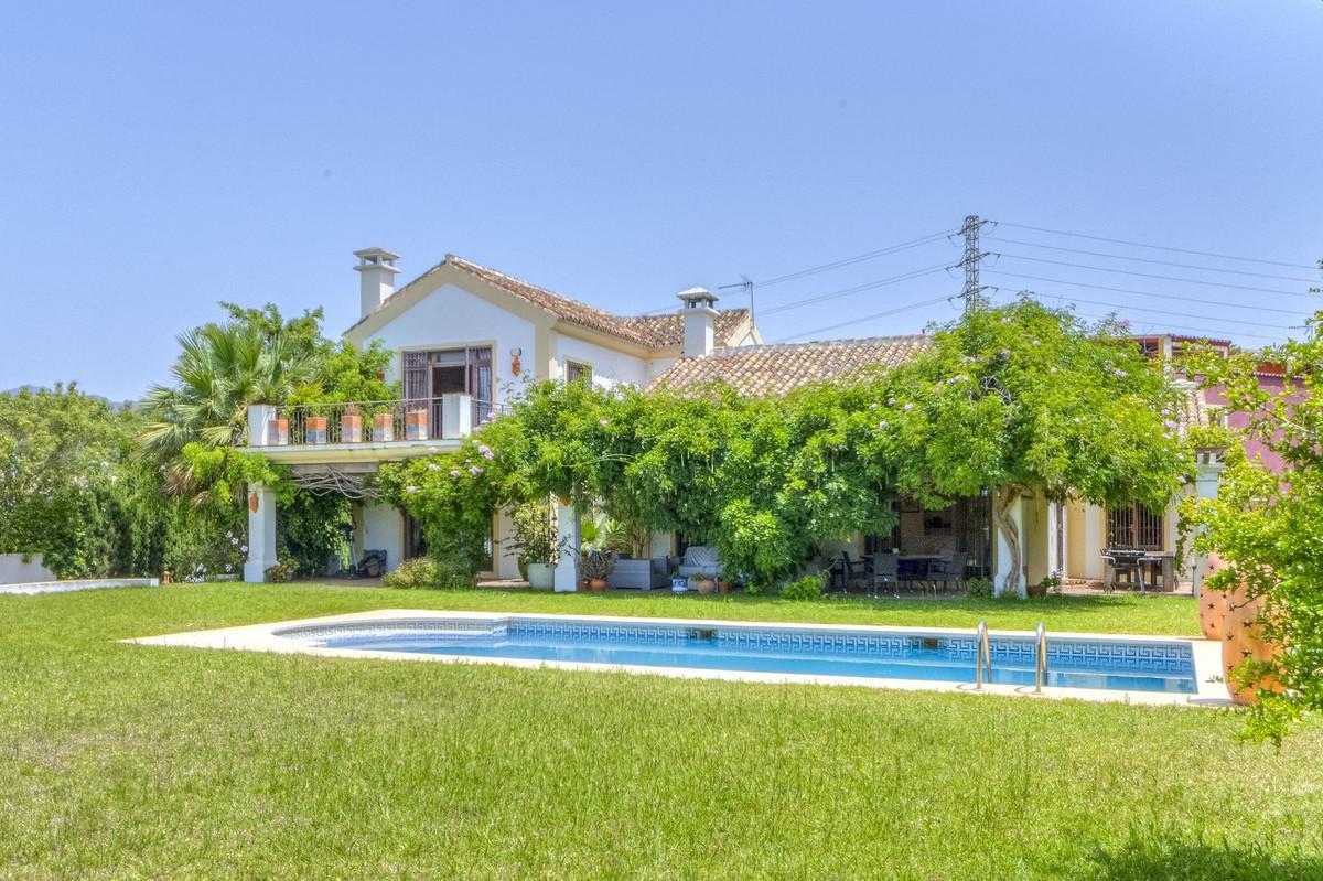 Villa Detached in El Rosario