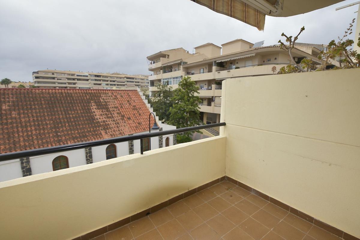 Apartment Middle Floor in Las Lagunas
