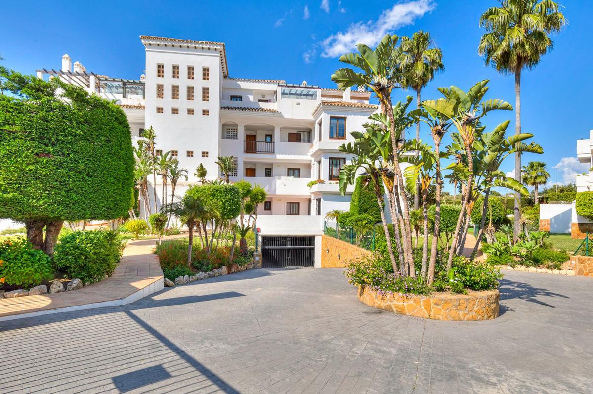 Apartment Middle Floor in Mijas