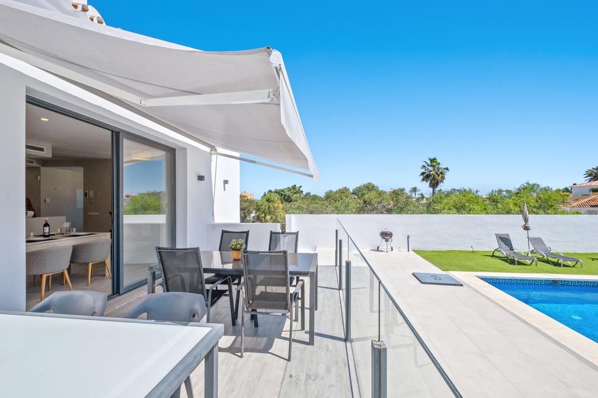 Villa Detached in El Faro