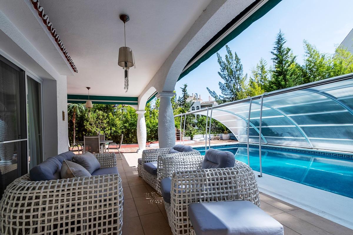 Villa Detached in Marbella