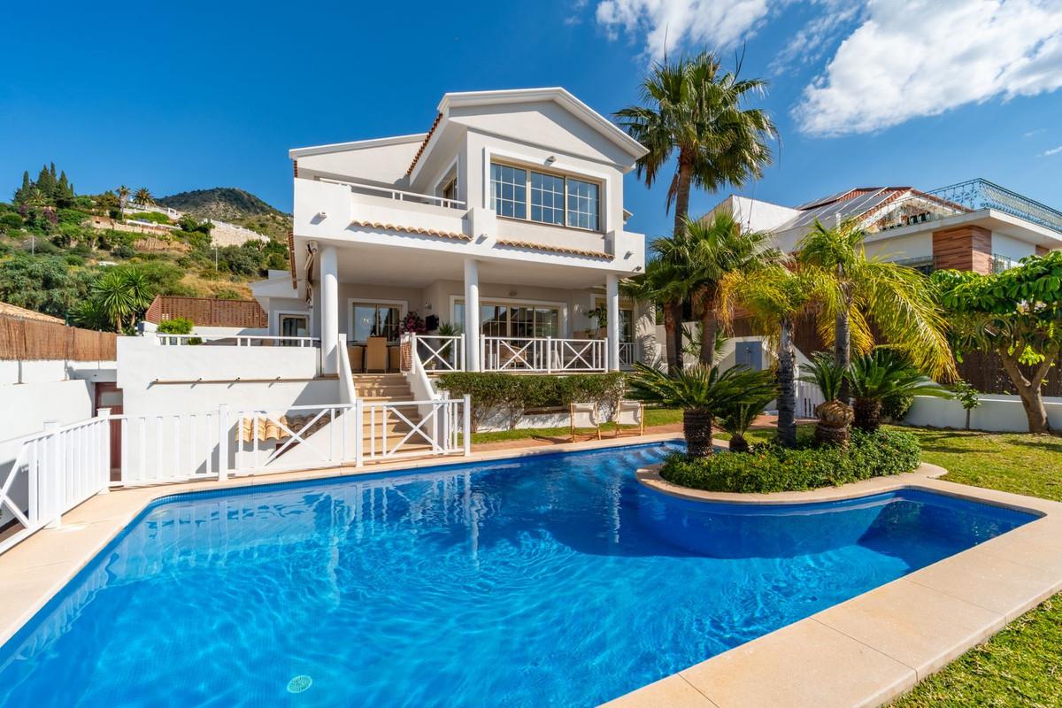 Villa Detached in Benalmadena