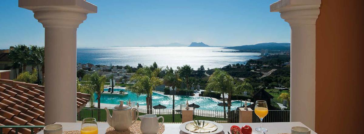 Apartment Ground Floor in Estepona