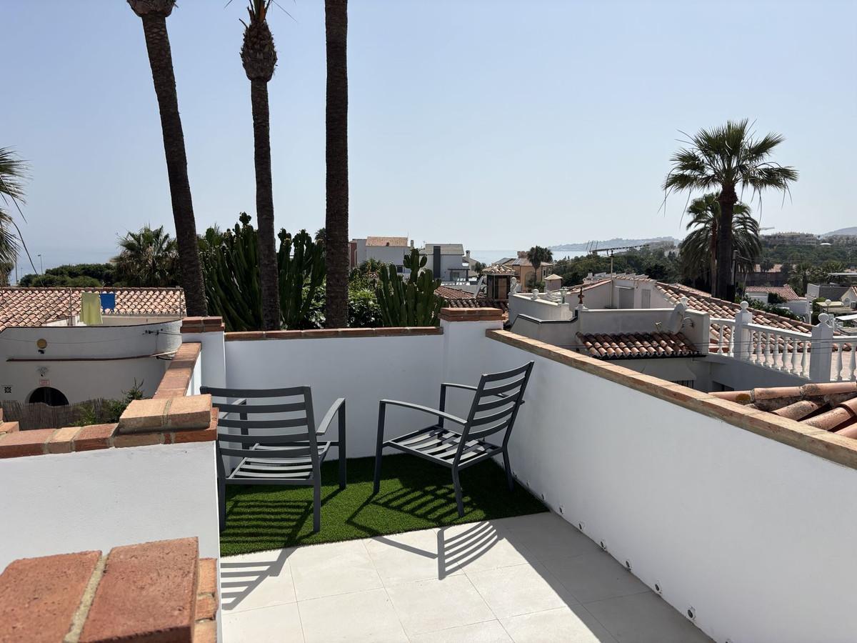 Villa Detached in El Faro