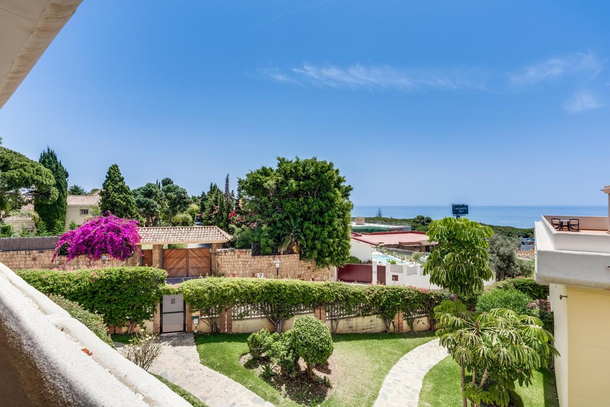 Apartment Middle Floor in Cabopino