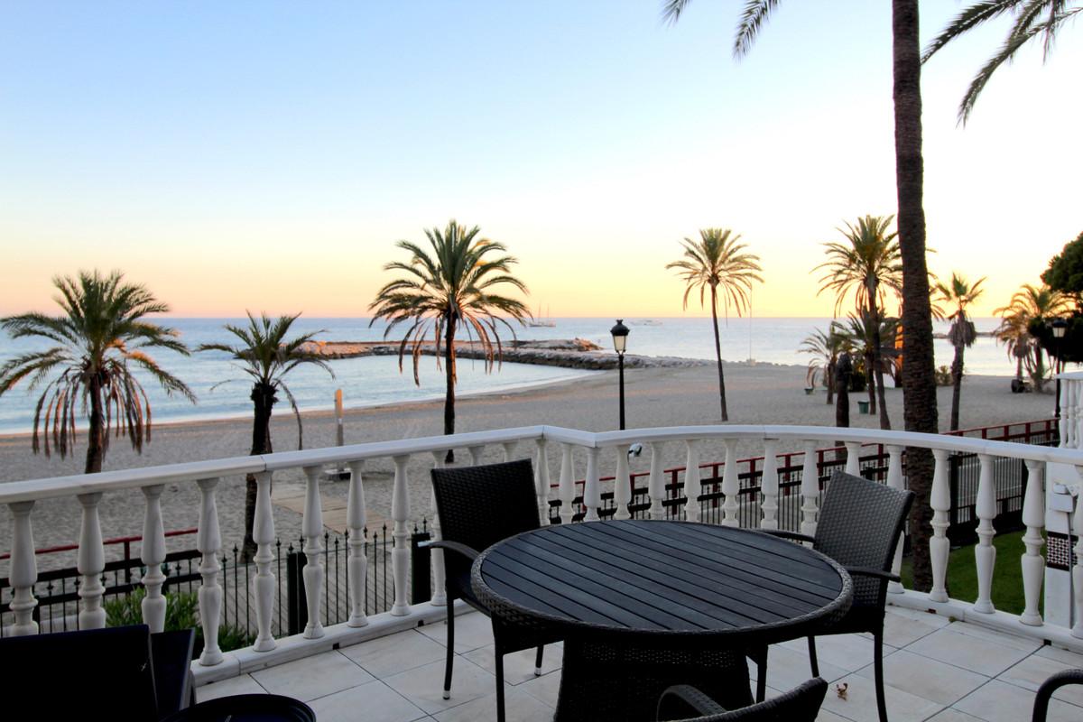 Apartment Ground Floor in Puerto Banús