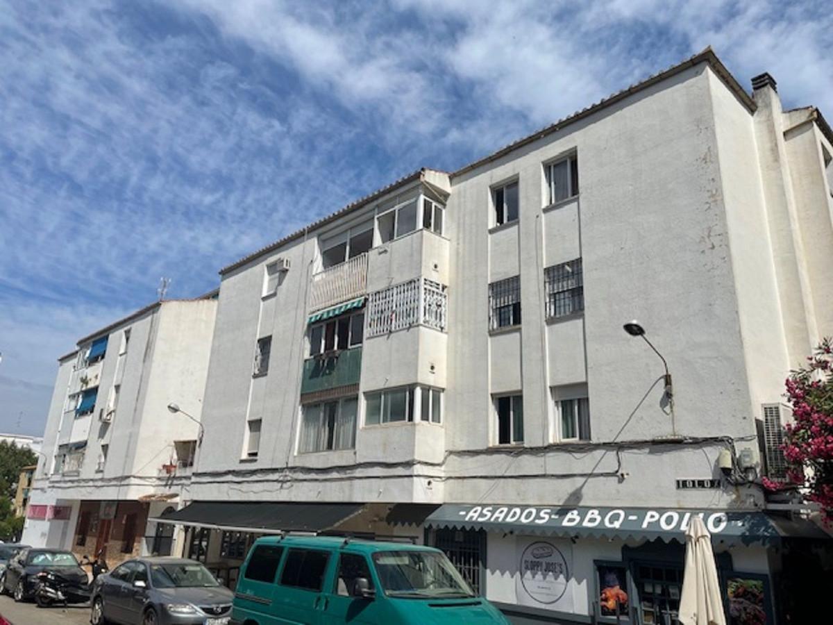 Apartment Middle Floor in San Pedro de Alcántara