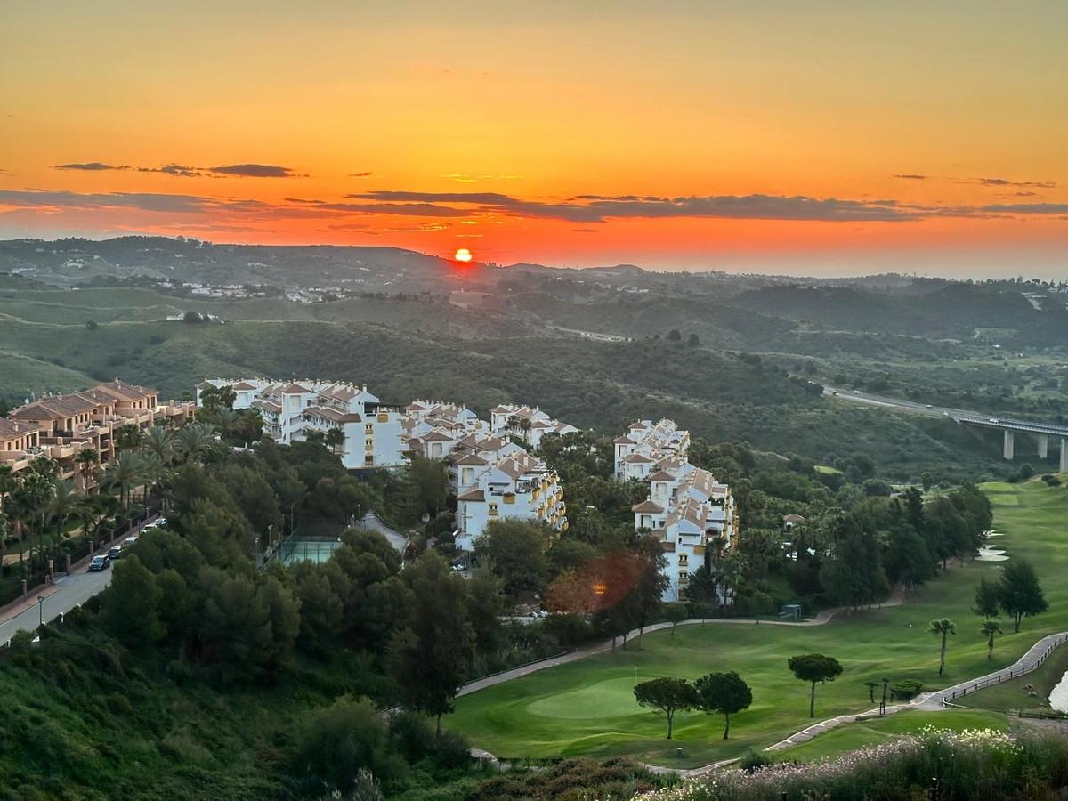 Apartment Middle Floor in Mijas Costa