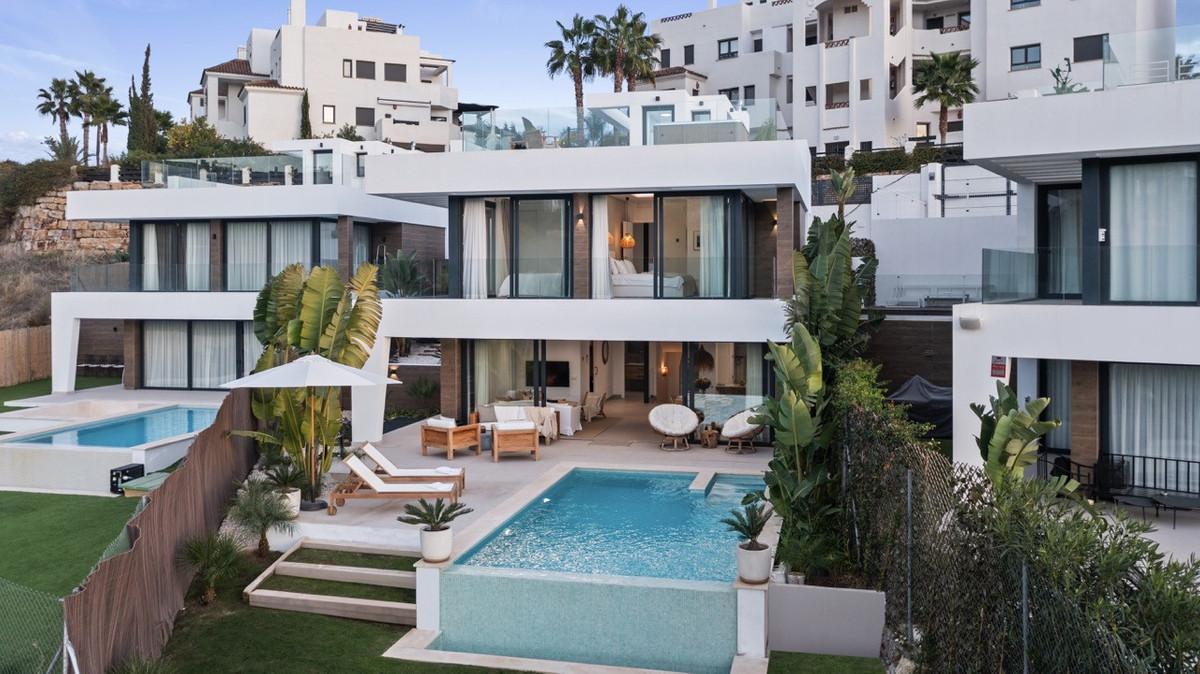Villa Detached in Estepona