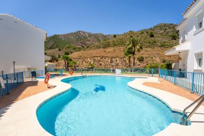 R5078086, Villa Semi Detached in Valtocado