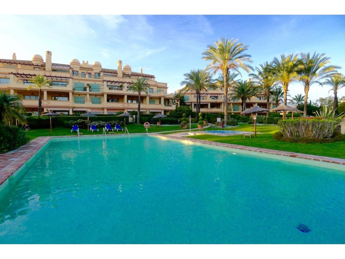 Apartment Middle Floor in Los Flamingos
