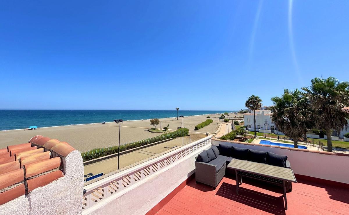 Villa Semi Detached in Casares Playa