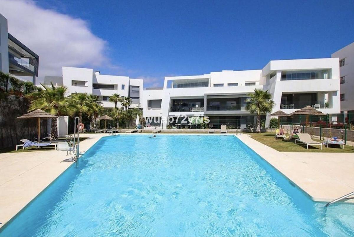Apartment Middle Floor in Estepona
