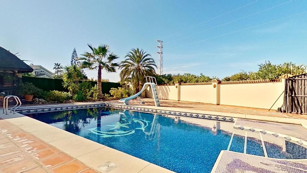 Villa Detached in Calahonda