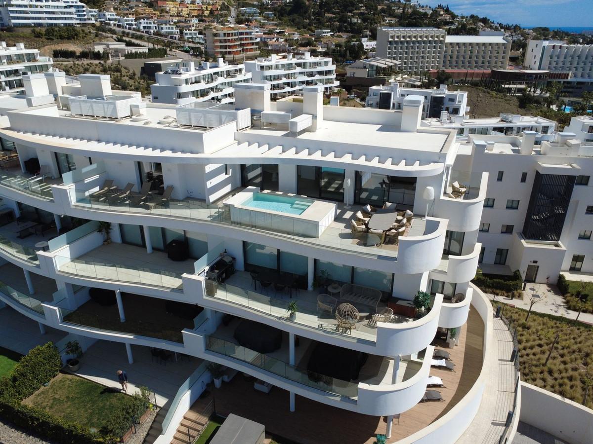 Apartment Penthouse in Fuengirola