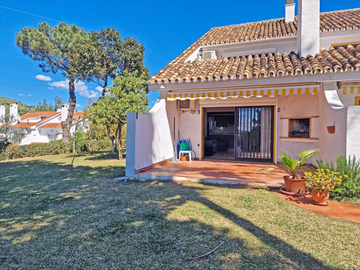 Villa Semi Detached in Calahonda