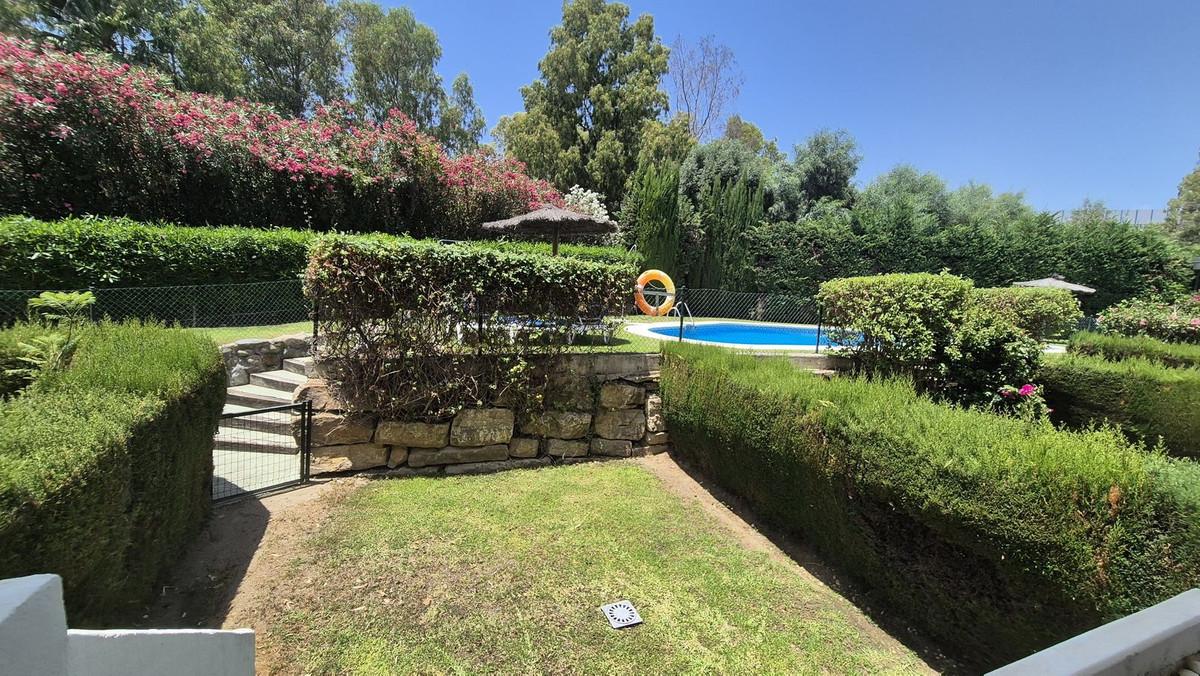 Townhouse Terraced in Nueva Andalucía
