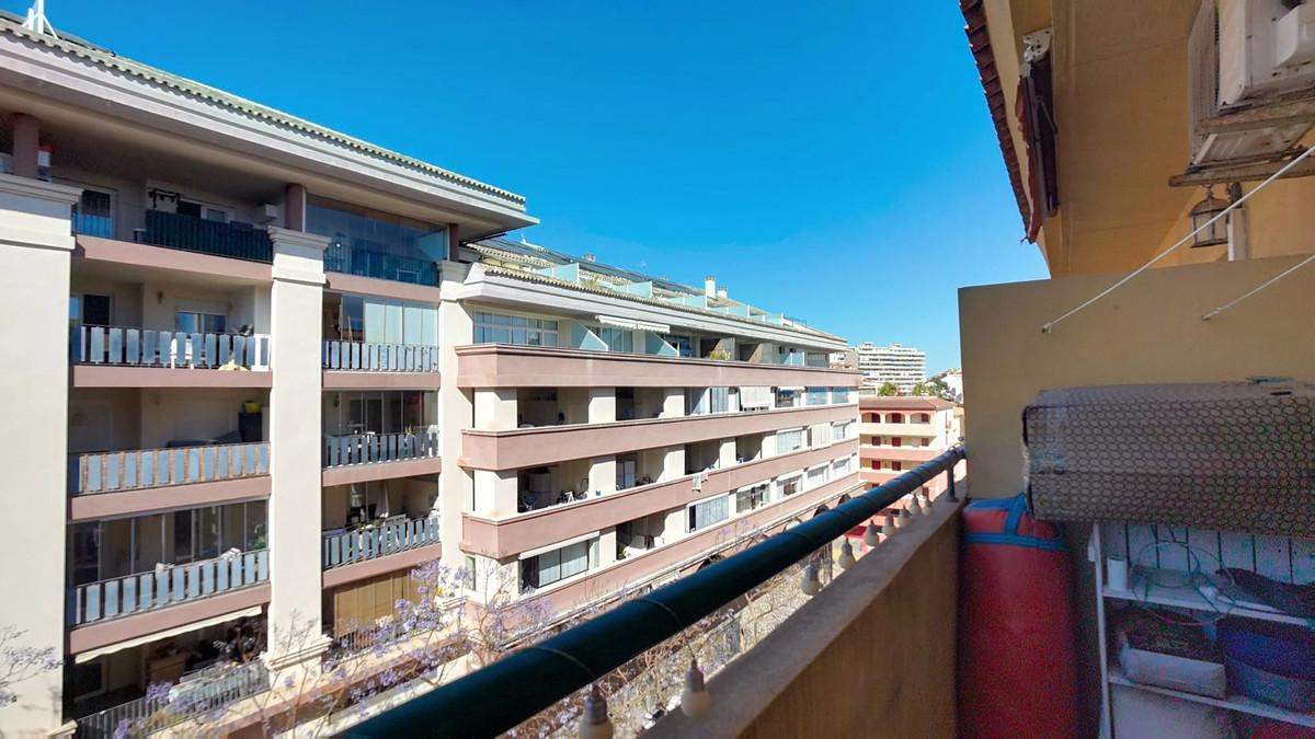 Apartment Middle Floor in Fuengirola